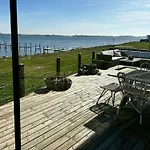 Fjord-side In By The Water * 蒙克博