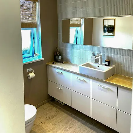 بيت للعطل Fjord-side In By The Water Munkebo